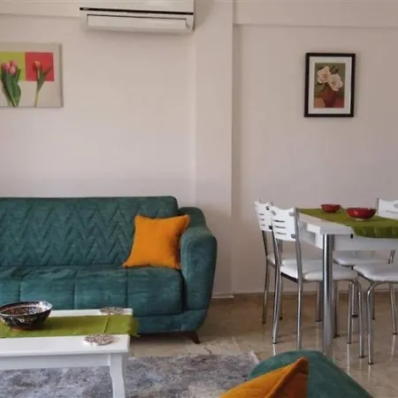 Beach Apartment With 1 Bedroom, A Bathroom And Sleeps 4 In Calis フェティエ