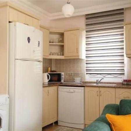 Apartmán Beach Apartment With 1 Bedroom, A Bathroom And Sleeps 4 In Calis Fethiye